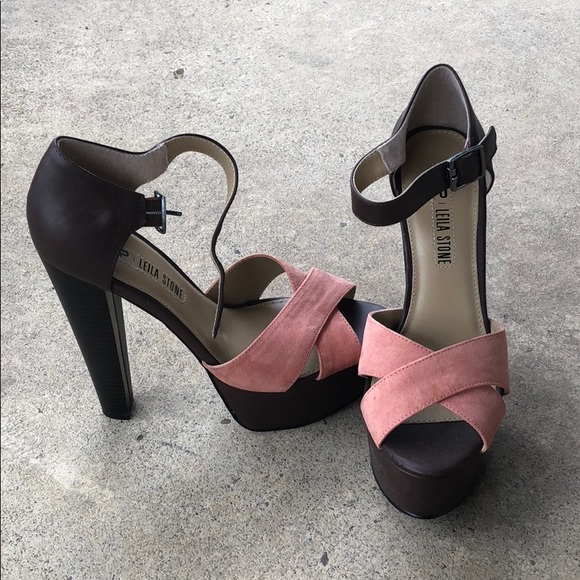 Shoes - Picture 2 of 4